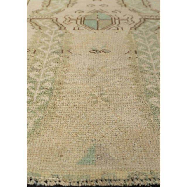 Turkish Turkish Mini Rug Oriental Hand Knotted Vintage Rug 1'8" x 2'11" #21199 For Sale - Image 3 of 8