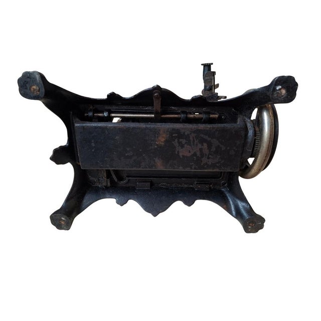 Antique Late 19th Century Renania Sewing Machine from Junker & Ruh, 1890s For Sale - Image 4 of 6