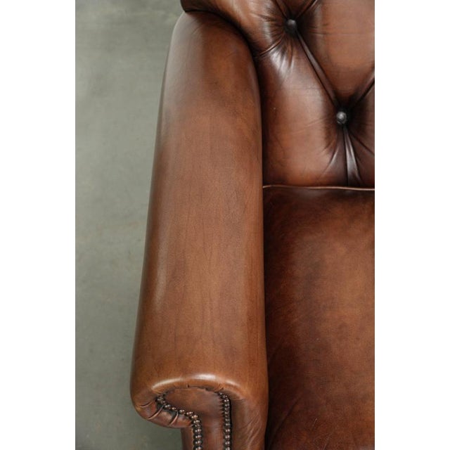 Brown Chesterfield Armchair in Brown Cow Leather For Sale - Image 8 of 13