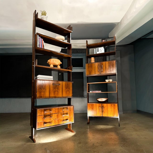 Brown Modular Brazilian Rosewood Shelving Unit by Ernesto Hauner, Brazil, 1960s - Lot 182B For Sale - Image 8 of 11