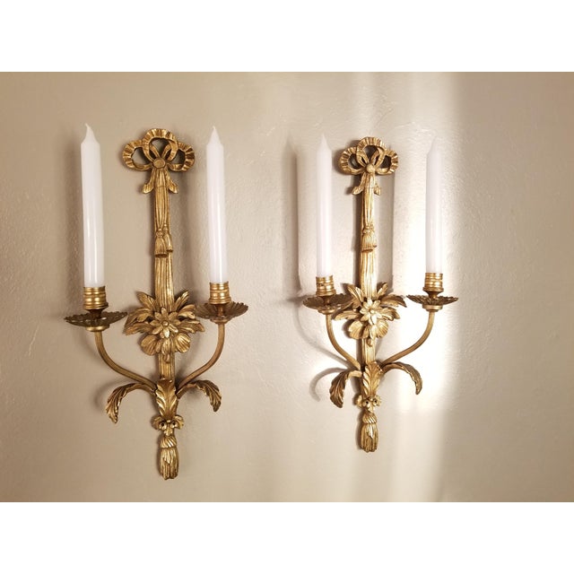 Vintage Pair of Friedman Brothers New York Louis XVI Style Gilt Gesso Wall Sconces For Sale - Image 14 of 18