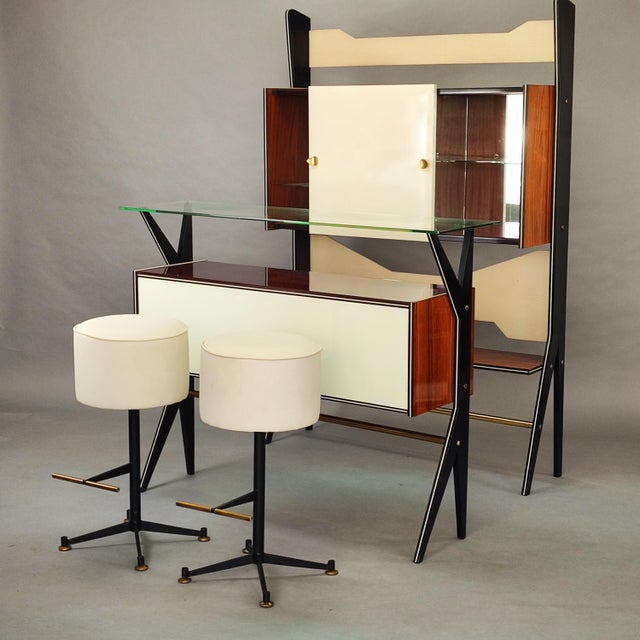Italian Bar Cabinet with Counter & Stools, 1950s, Set of 4 For Sale - Image 16 of 16