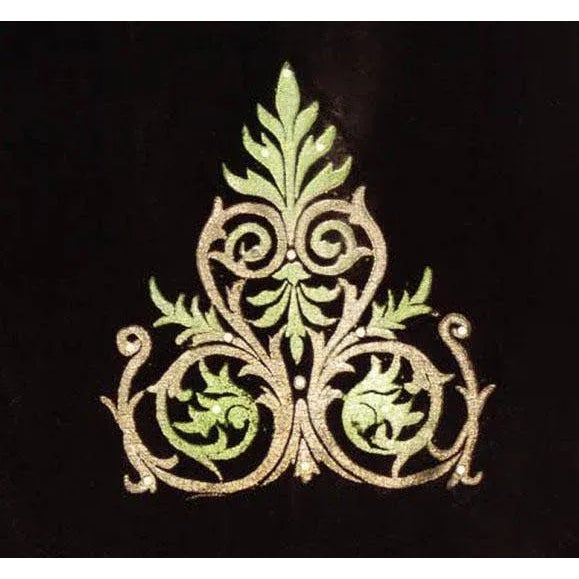 Illustration Antonia Silk Velvet Throw For Sale - Image 3 of 4