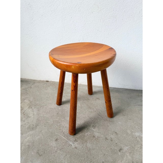 Pine Stool attributed to Charlotte Perriand for Les Arcs, 1960s For Sale - Image 9 of 18