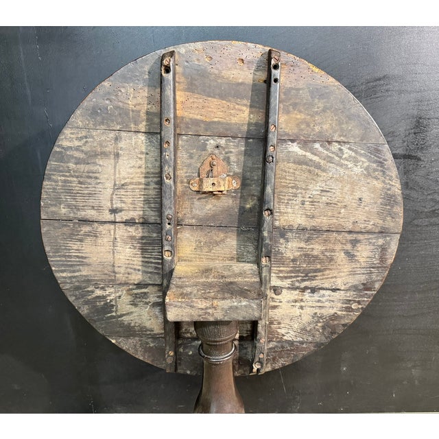 Brown Georgian Oak Tilt Top Table, 1800 For Sale - Image 8 of 9