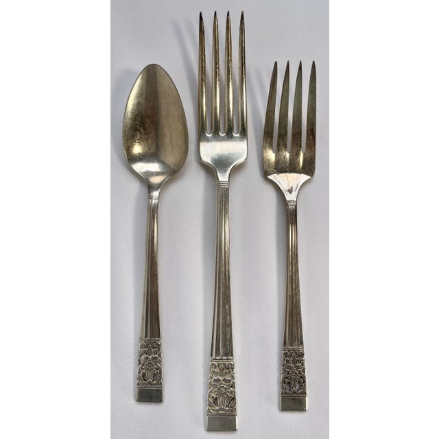 American 1936 Coronation Silver Plate Flatware by Oneida Community - Collection of 26 Pieces For Sale - Image 3 of 5