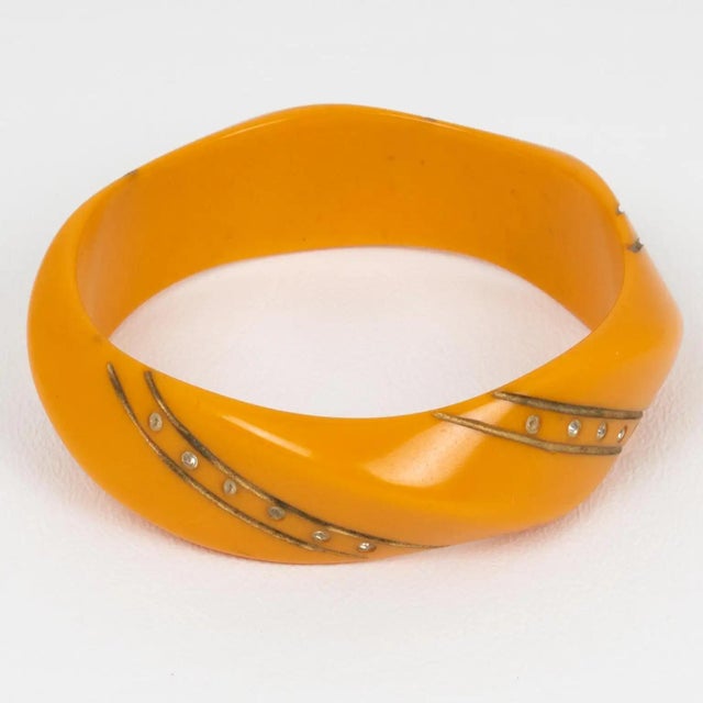 Bakelite Carved Butterscotch Bracelet Bangle with Rhinestones For Sale - Image 4 of 5