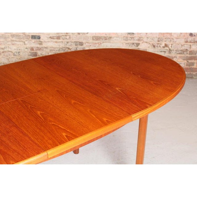 Mid-Century Oval Extending Teak Dining Table by McIntosh, 1960s For Sale - Image 11 of 15
