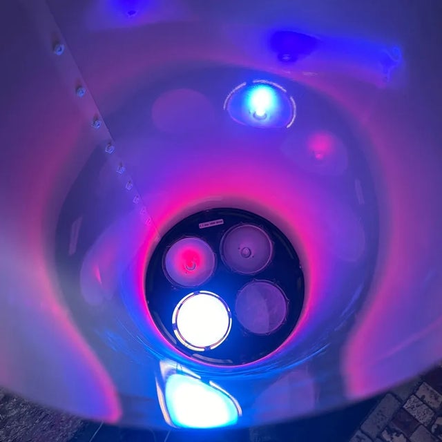 Metal Metamorfosi Lamp by Carlotta De Bevilacqua for Artemide, Italy, 1990s For Sale - Image 7 of 13