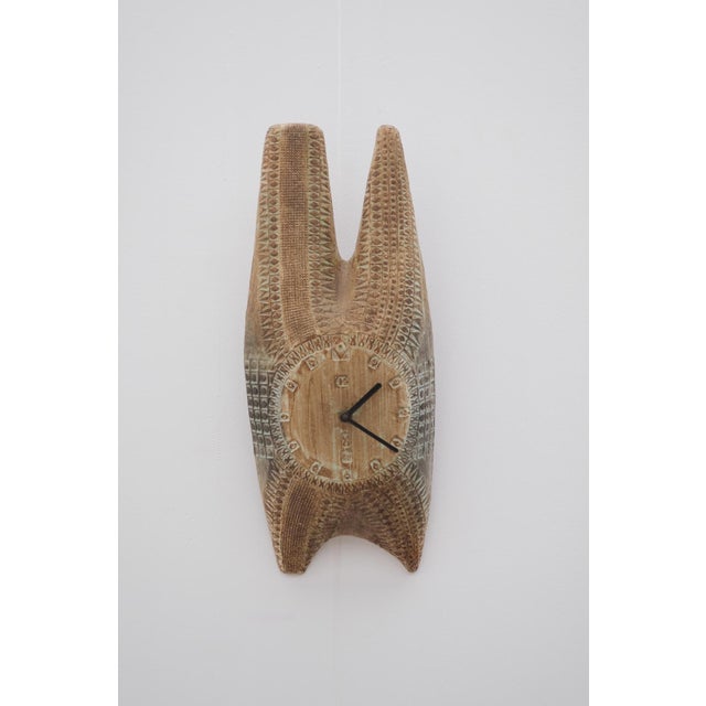Ceramic Wall Clock by Pat and Joe Rowland for Sant Vicens, 1970 For Sale - Image 6 of 6