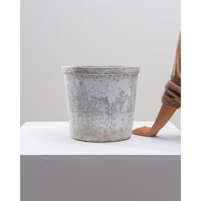 1960s French Concrete Planter For Sale - Image 12 of 18