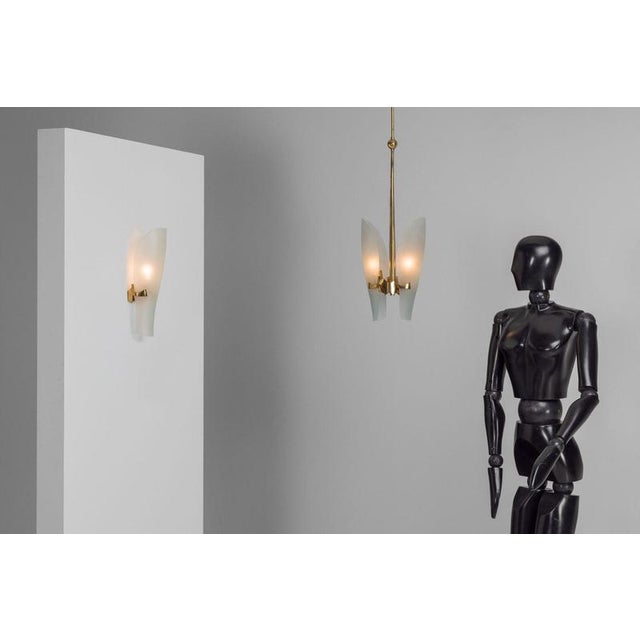 Wall lamp model 1636 designed by Max Ingrand and manufactured by Fontana Arte in Italy, 1960. This impressive large wall...