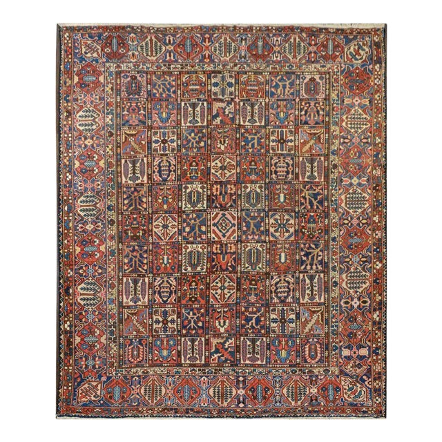 Early 20th Century Bakhtiari Rug For Sale