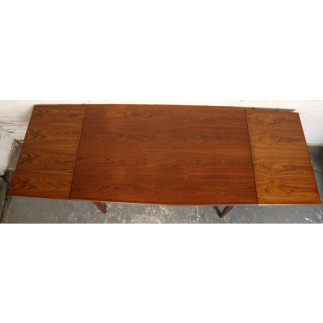 Mid-Century Modern Teak Dining Table With Pullout Leaves For Sale In New York - Image 6 of 13
