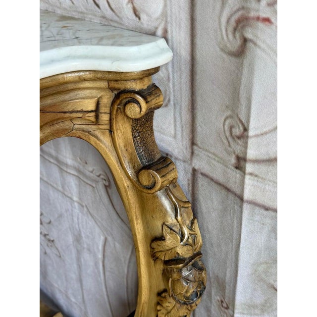 French Louis XV Style Carved Giltwood Console Table With White Marble Top For Sale - Image 9 of 15