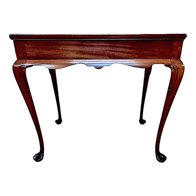 1940s Queen Anne Style Mahogany Tea Table With Double Pullout Trays For Sale