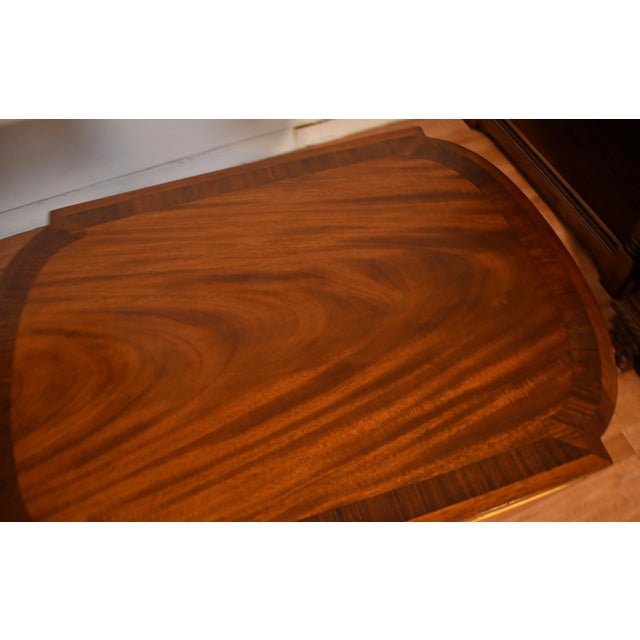 1910s Pair of Antique English Regency Mahogany Banded Walnut Side Tables End Tables For Sale - Image 11 of 18