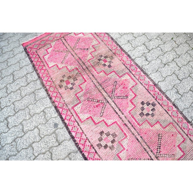 1960s Vintage Faded Pink Hallway Runner For Sale - Image 5 of 11