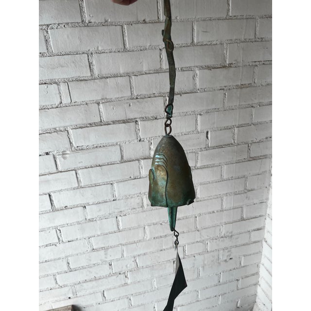 Green Vintage Paolo Soleri Arcosanti Brutalist Bronze Wind Bell Chime, Verde Gris Patina. Made in the Usa For Sale - Image 8 of 10