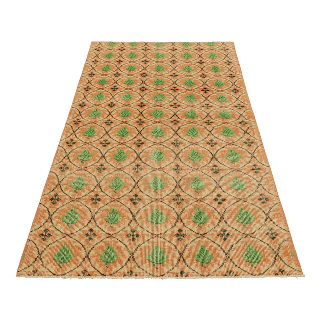 1960s Vintage Zeki Müren Runner in Peach With Green Floral Patterns From Rug & Kilim For Sale - Image 5 of 7