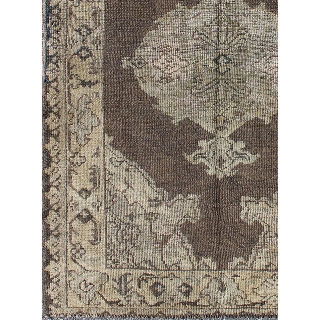Mid 20th Century Chocolate Background Vintage Turkish Oushak Rug With Floral Medallion in Cream For Sale - Image 5 of 7