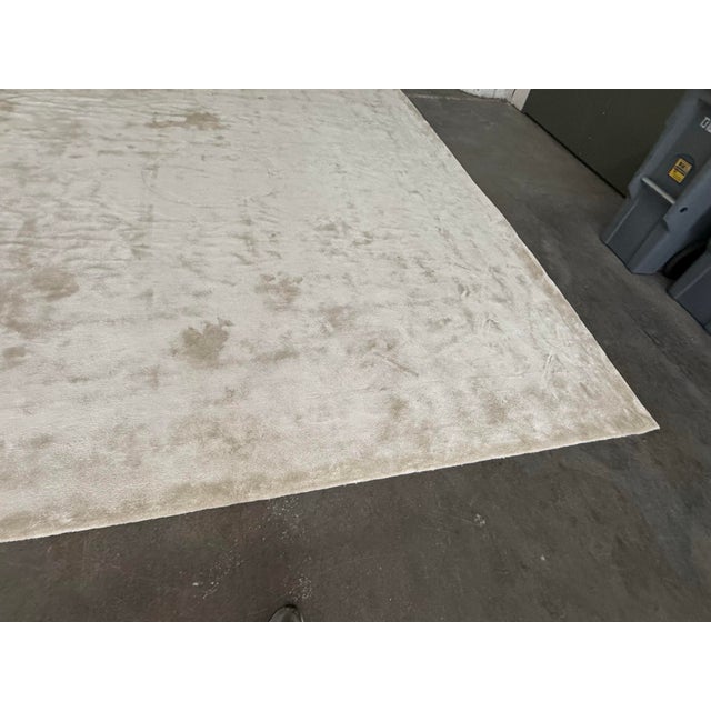 Textile 13ft 10in × 13ft 10in Rodolfo Dordoni for Minotti Dibbets Area Rug, Ecru For Sale - Image 7 of 12