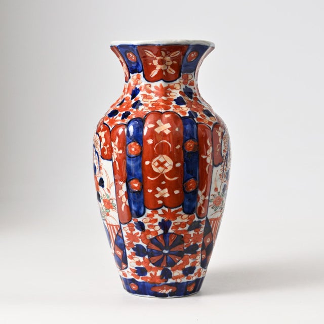 19th Century Antique Japanese Imari Porcelain Vase, 1890s For Sale - Image 5 of 11