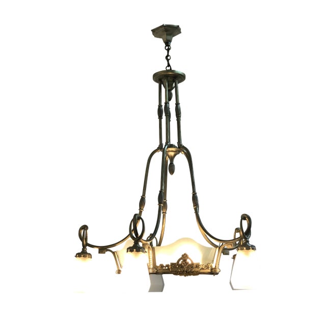 All glass bells are the originals. European Plug (up to 250V).The wiring of this item may be original and might need...