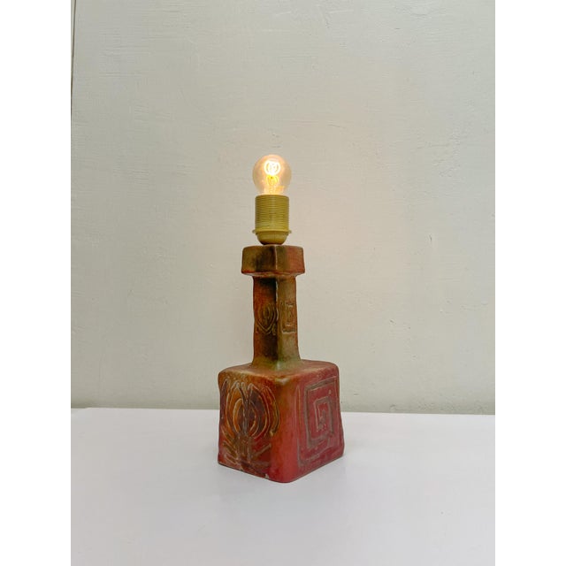 Brown Brutalist Ceramic Table Lamp with Carved Geometric Patterns, Belgium, 1970s For Sale - Image 8 of 12
