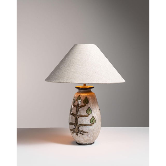 Ceramic 1970s Traditional Rich Painted Brown Hand-Painted Ceramic Table Lamp For Sale - Image 7 of 10