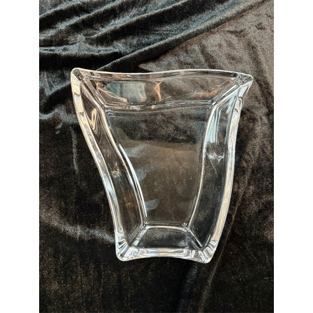 Contemporary Set of 3 Luigi Bormioli Italy Clear Crystal Triangle Serving Dishes For Sale - Image 3 of 7