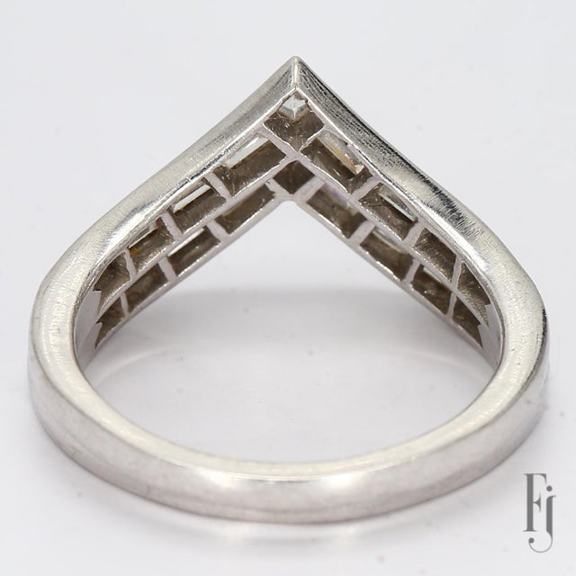 Contemporary Stacking Platinum Band Set of Two v Shaped Rings With Diamonds - Size 6.75 For Sale - Image 3 of 6