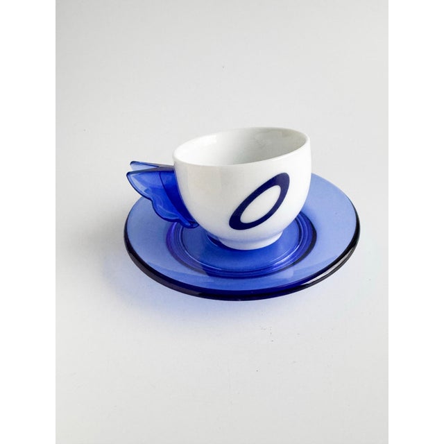 Italian Vintage Guzzini Espresso Cups and Saucers – Set of 6 – Blue & White – New in Box – Italian Modern Design For Sale - Image 3 of 12