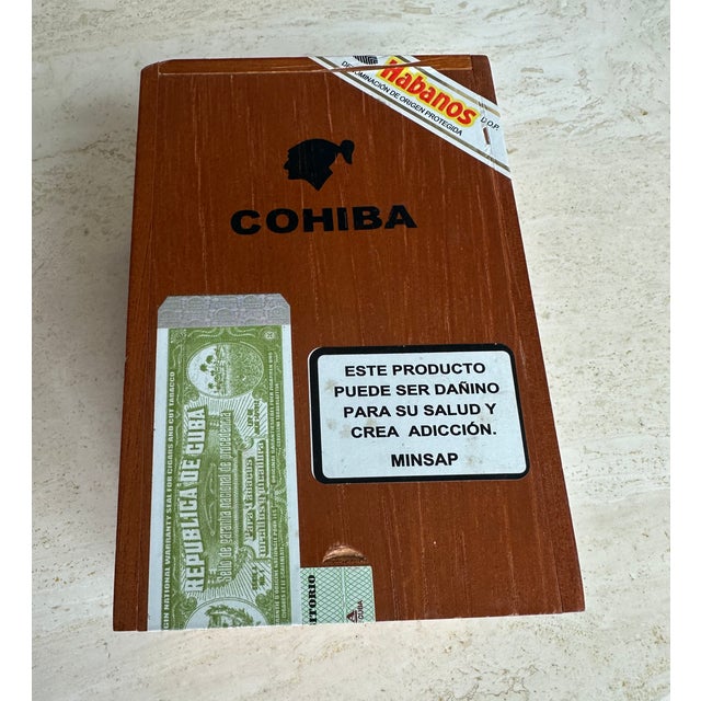 Late 20th Century Cohiba Siglo III Empty Cigar Box For Sale - Image 5 of 8