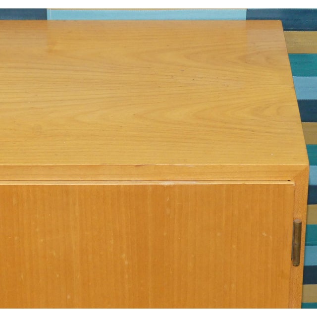 Linen Cabinet in Light Elm Wood, 1960s For Sale - Image 6 of 18