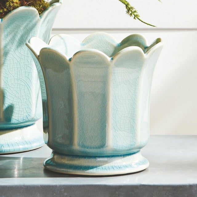 Kenneth Ludwig Chicago Maline Footed Pot Large For Sale - Image 4 of 7