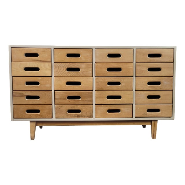 Chest of Drawers attributed to James Leonard for Esa Esavian, 1970s For Sale