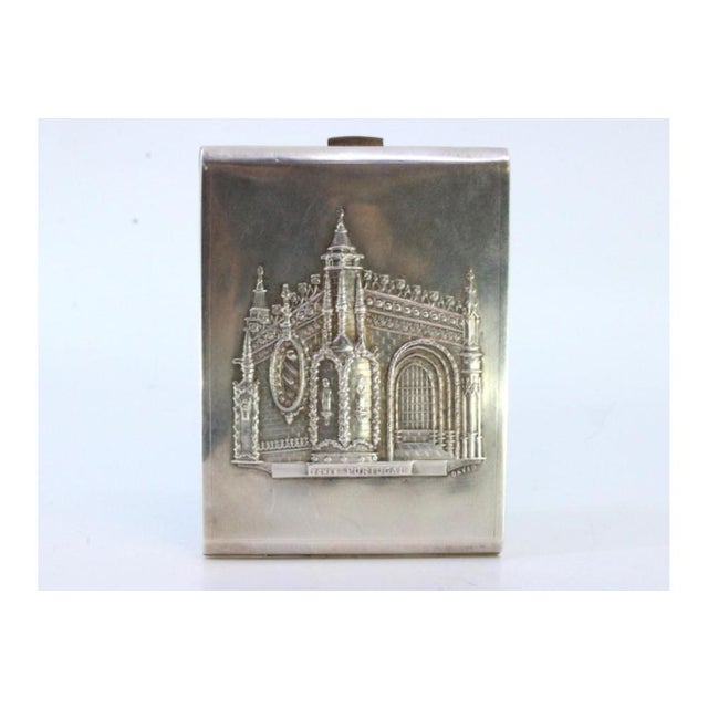 Metal Silver Cigarette Case with Convent of Tomar Reliefs and Golden Interior For Sale - Image 7 of 8