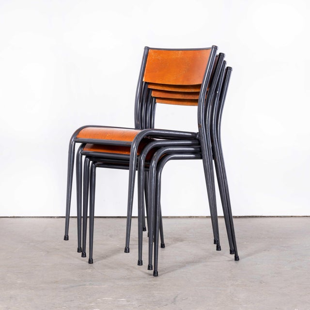 French Light Grey Tapered Leg Dining Chairs from Mullca, 1950s, Set of 4 For Sale - Image 3 of 18