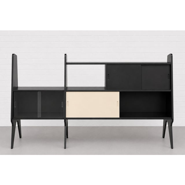 1960s Italian Mid Century Modern Extra-Long Wall Unit in Black Lacquer — Gio Ponti Inspired For Sale - Image 5 of 14