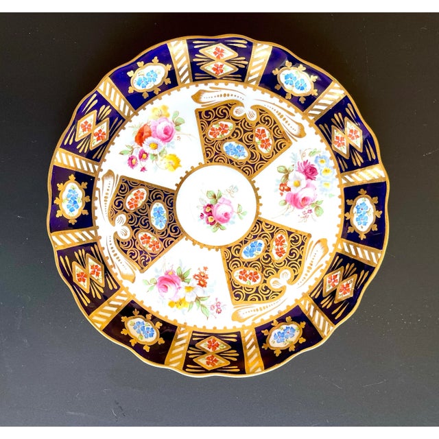 English 19th C. English Hand Painted Gilt Cabinet Plates For Sale - Image 3 of 12