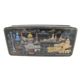 Russian Kholuy Panoramic Saint Petersburg Hand Painted Lacquer Casket Box Signed For Sale