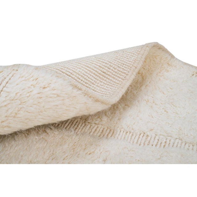 Early 21st Century Hand-Knotted Wool Rug by Azele Studio For Sale - Image 5 of 12