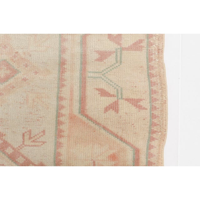 1960s Mid 20th Century Small Handknotted Floral Oushak Rug For Sale - Image 5 of 11