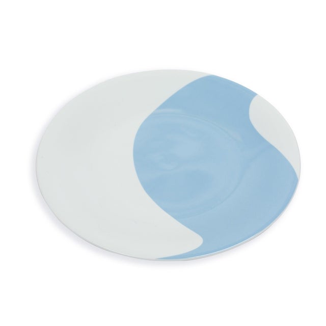 The Colorblock Collection is all about borrowing brights from nature, and the Dinner Plate stars one of its most versatile...