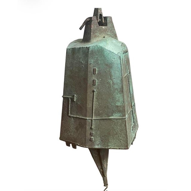 Paolo Soleri - Cosanti Brutalist Large Bronze Wind Bell With Cast Spine Linkage c.1960 - 1969 For Sale - Image 13 of 16