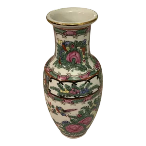 Vintage Famille Rose Vase