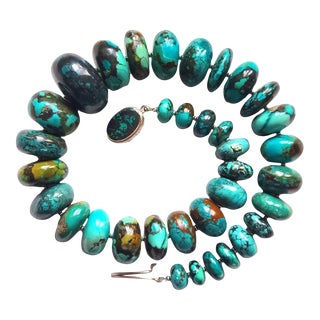 Hubei Turquoise Beaded Necklace For Sale