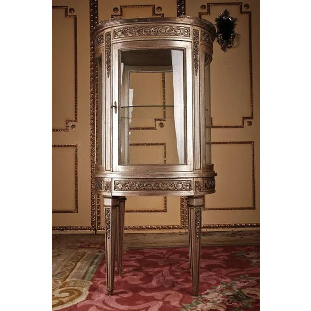 20th Century Louis XVI French Salon Vitrine For Sale - Image 10 of 11
