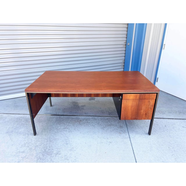 Mid-Century Modern 1960s Mid Century Walnut and Metal Executive Desk Styled After Knoll For Sale - Image 3 of 12